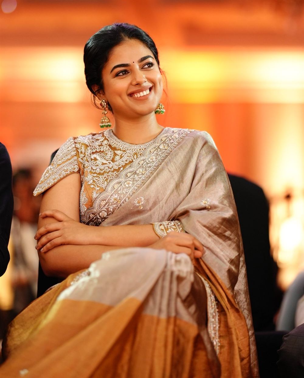 Telugu Girl Siddhi Idnani In Orange Saree